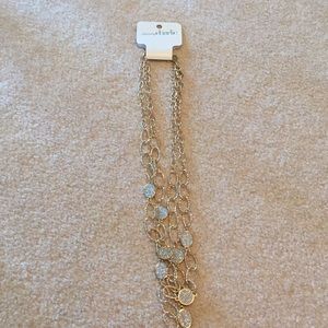 NEW! Gold plastic chain necklace